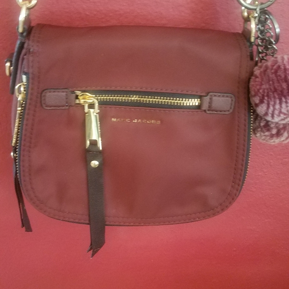 Marc Jacobs Handbags - Marc Jacobs purse